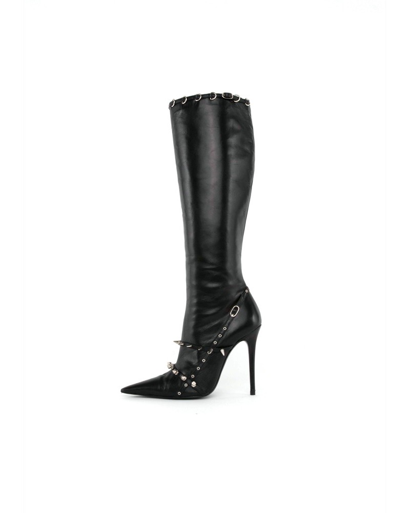 Spiked clearance toe boots